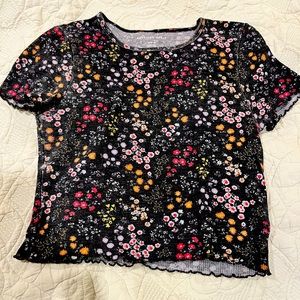 American Eagle never worn crop top floral waffle tee